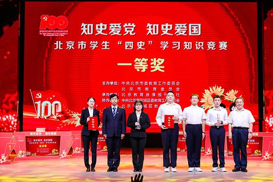 逃离遗弃的建筑5